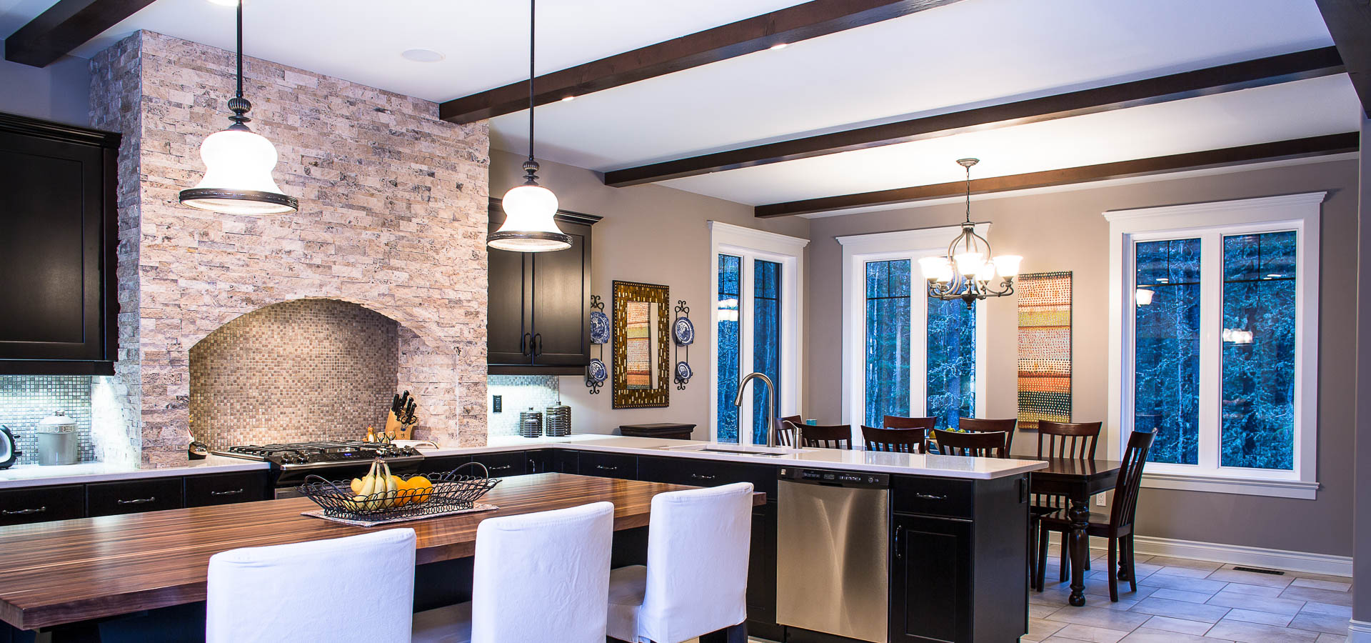 Architecture & Realty Image 4