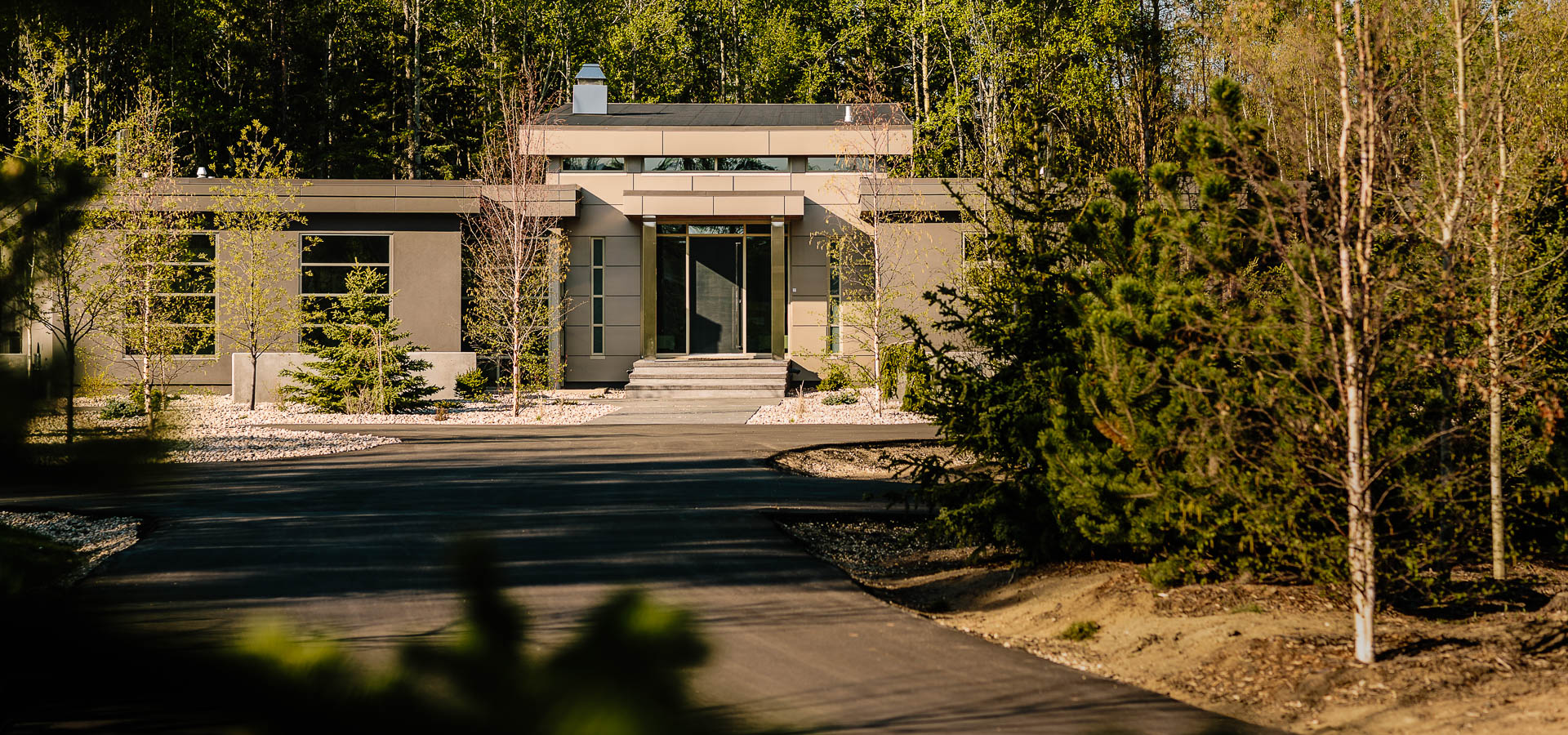 Architecture & Realty Image 4