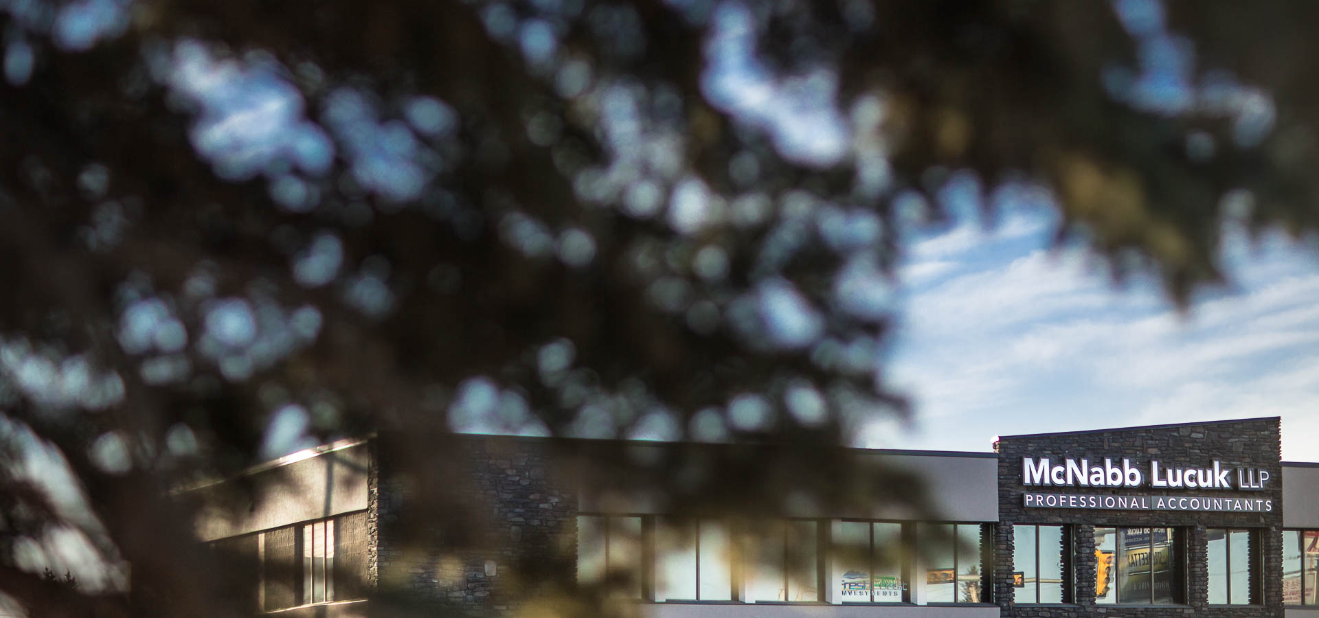 Architecture & Realty Image 4